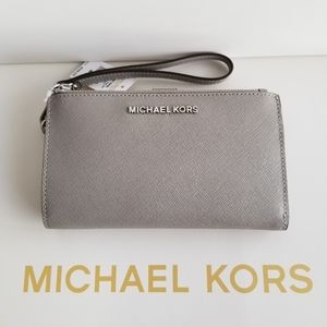 New Michael Kors Adele Wallet/Wristlet